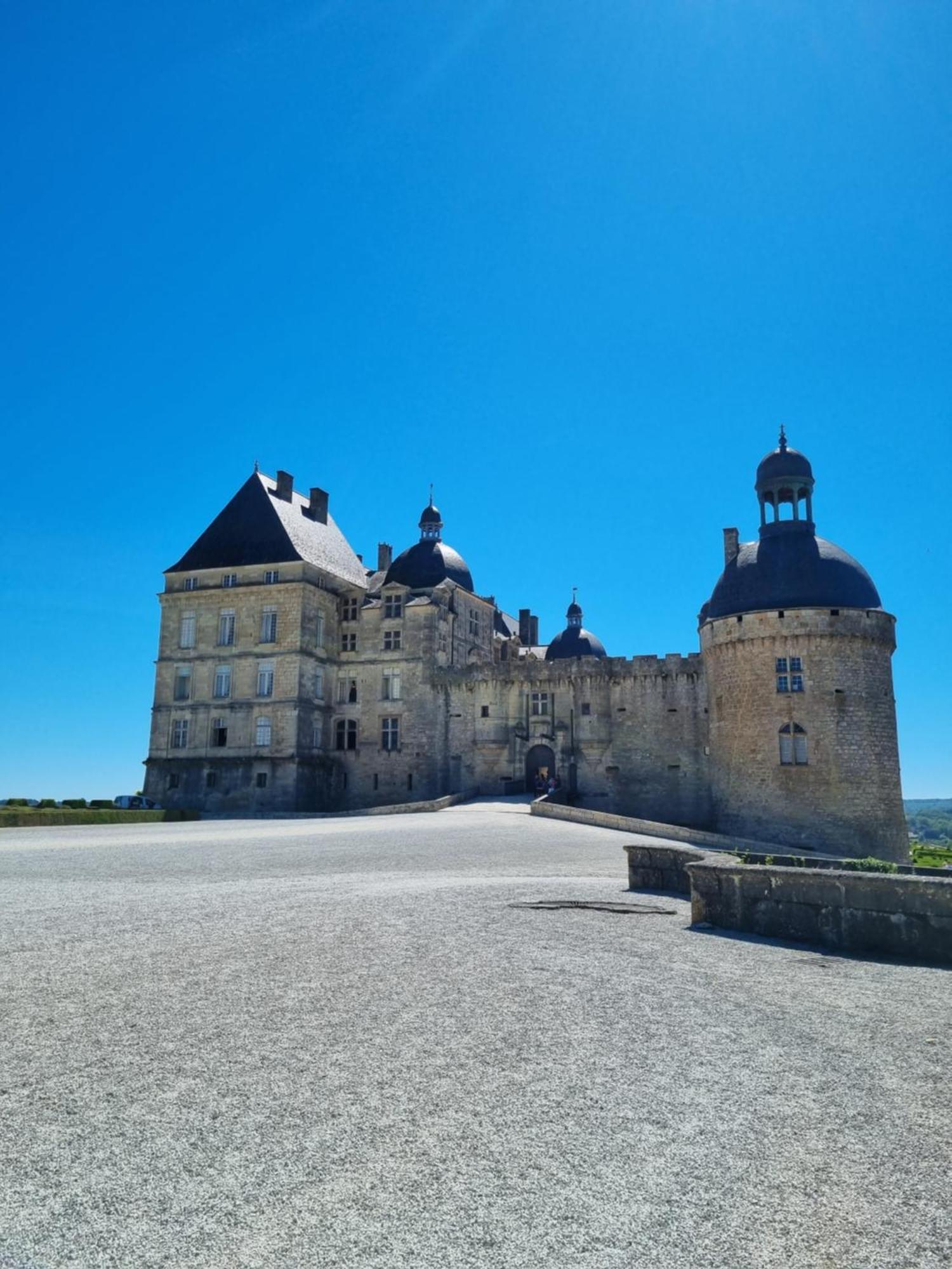 فندق Au Perigord Noir Hautefort المظهر الخارجي الصورة